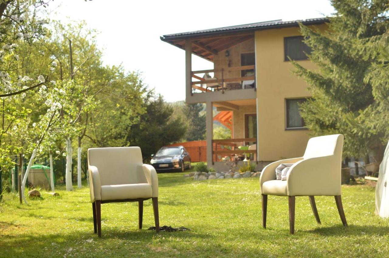 Eden Visoko Apartment Bagian luar foto