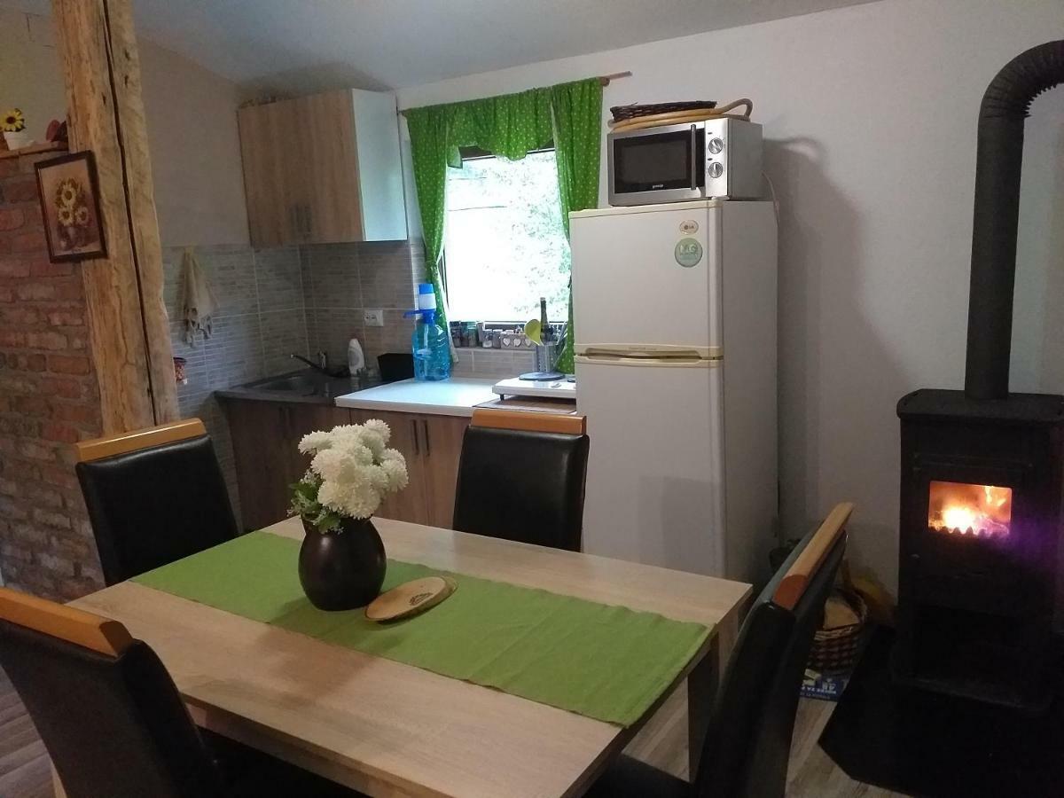 Eden Visoko Apartment Bagian luar foto